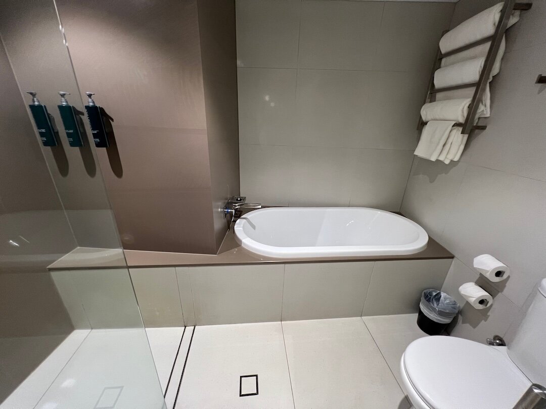 达尔文皇冠假日酒店-浴室