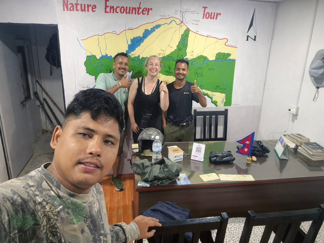 Nature Encounter Tour景点图片