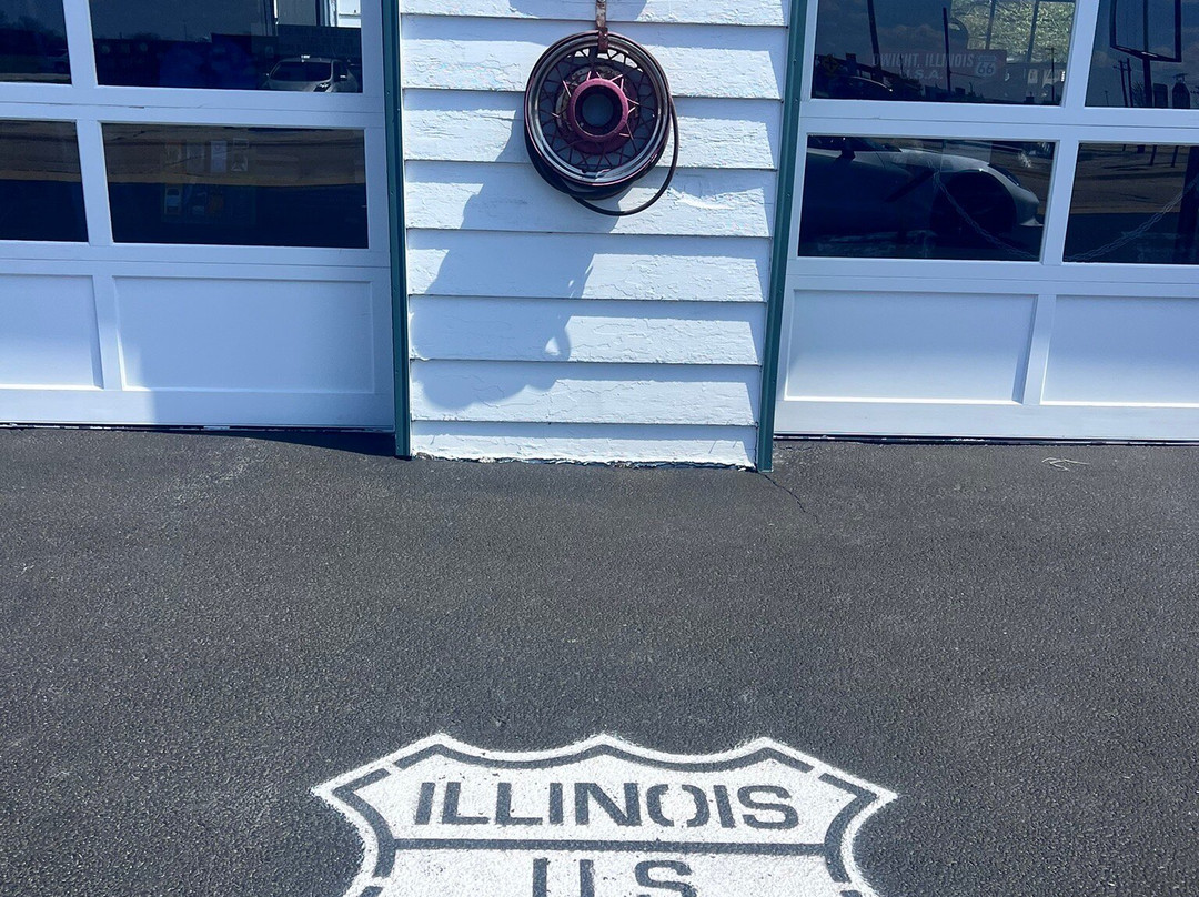 Ambler's Texaco Gas Station, Dwight景点图片