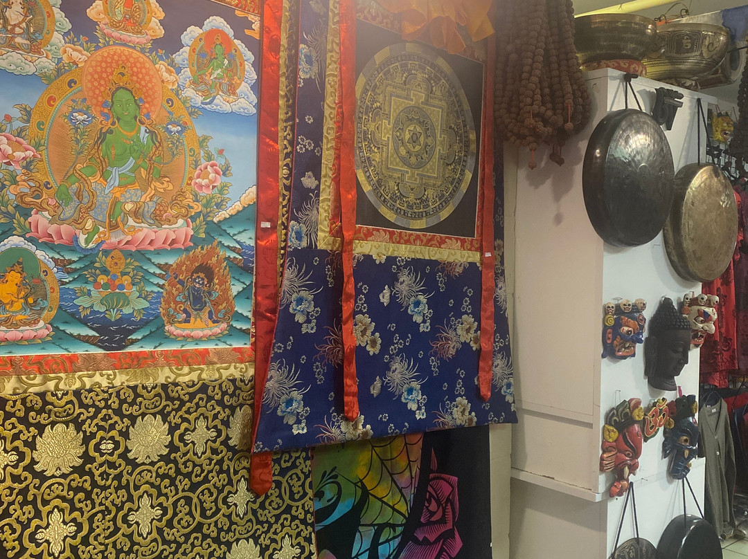 Nepalese Collection-温哥华必去景点