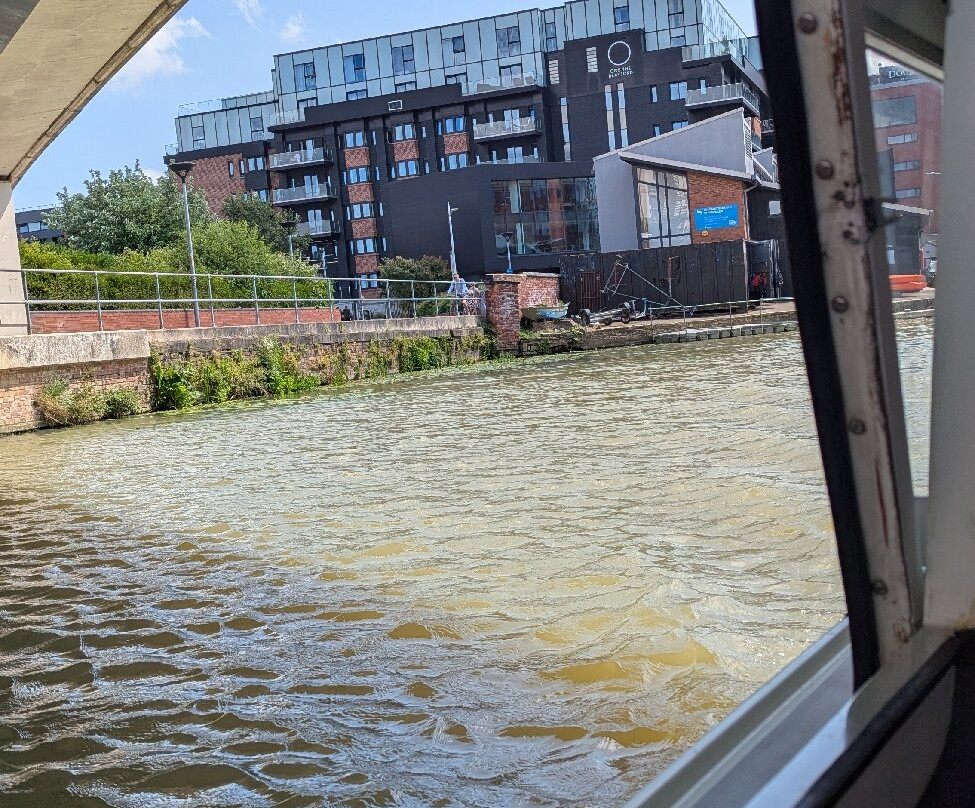 Burton Waters Experiences景点图片