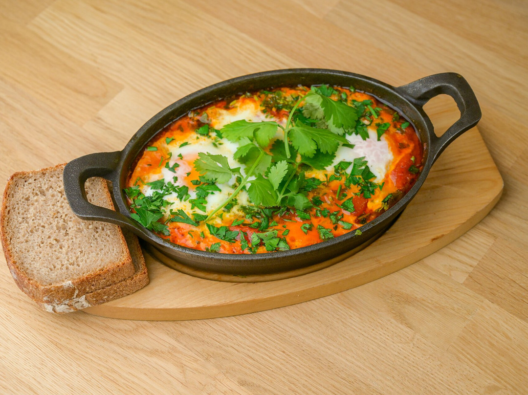 Mamuli Restaurant & Bar