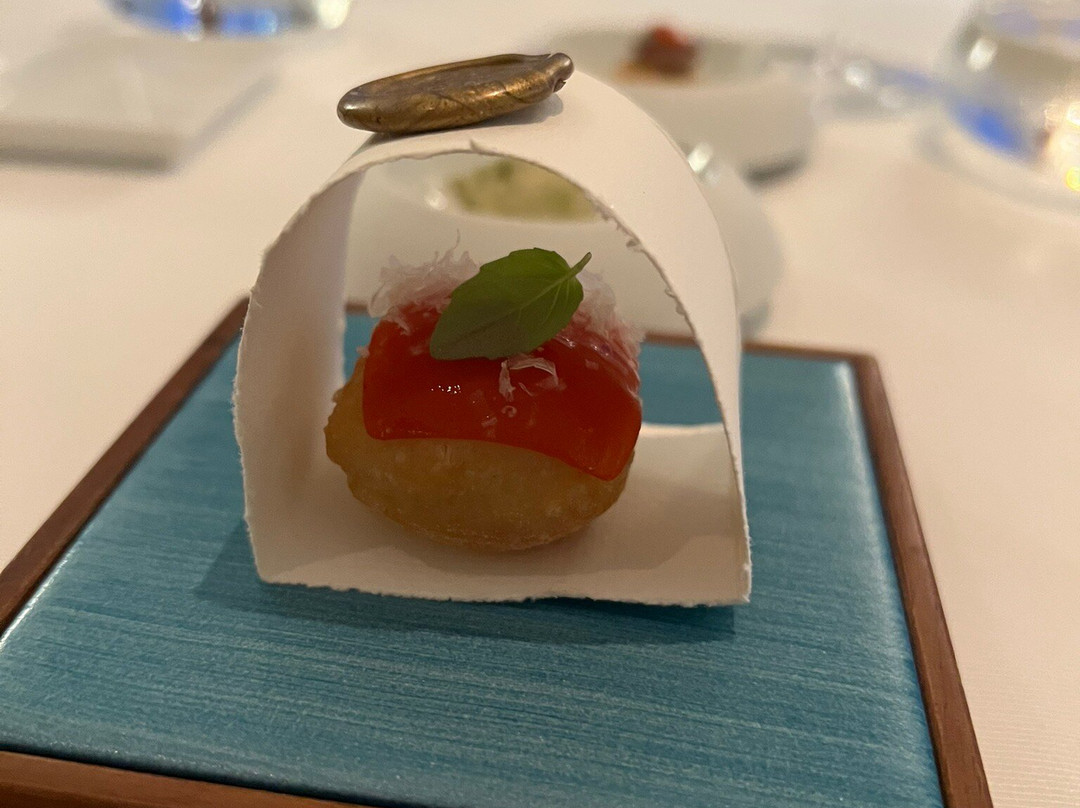 Quattro Passi Restaurant Relais主图