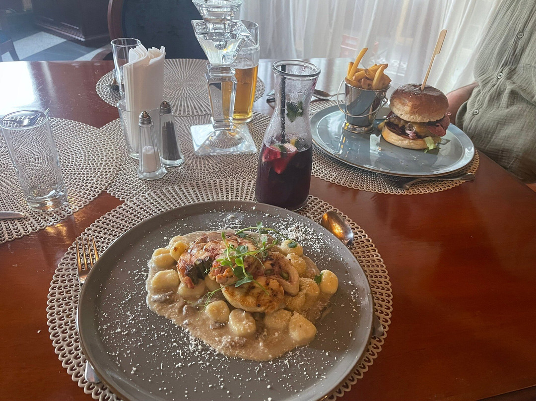 Restauracia hotela Hradna brana