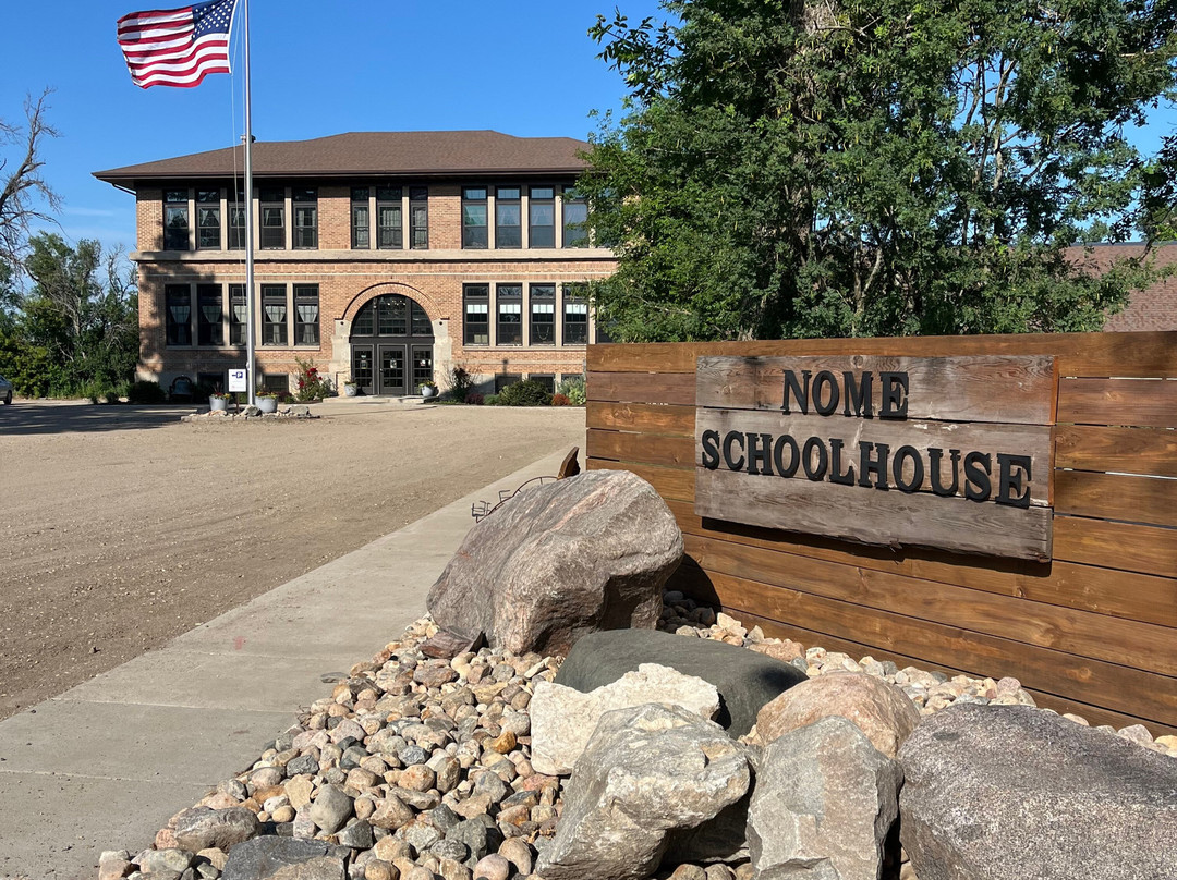 Oakes酒店住宿-Nome Schoolhouse Inn & Event Center