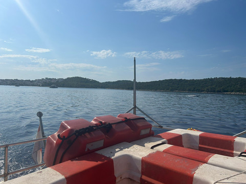 Mistika Three Island Tour-特罗吉尔必去景点