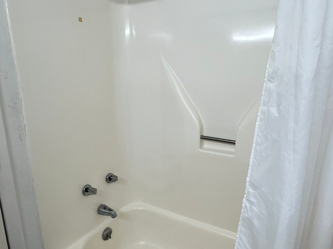 Rodeway Inn At Somers Cove Marina主图