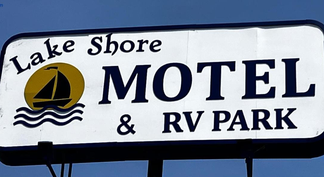 Lake Shore Motel