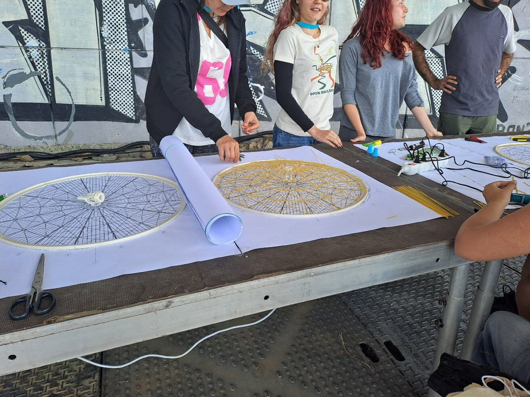 Buzludzha Monument-卡赞勒克必去景点