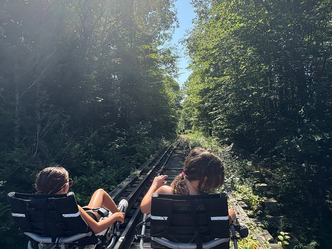 Revolution Rail Co. Hadley-Hadley必去景点