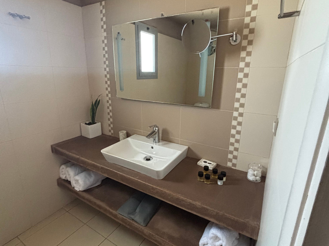 Sikyon Coast Hotel & Resort主图