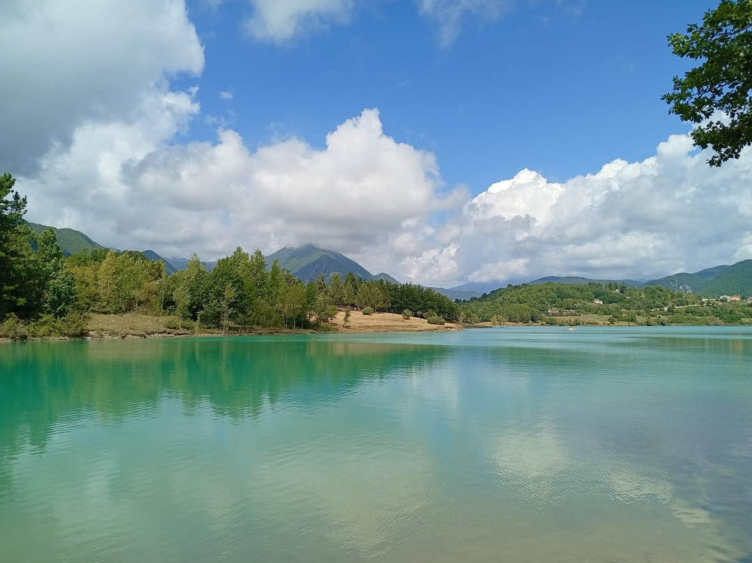 Lago di Castel San Vincenzo-Castel San Vincenzo必去景点