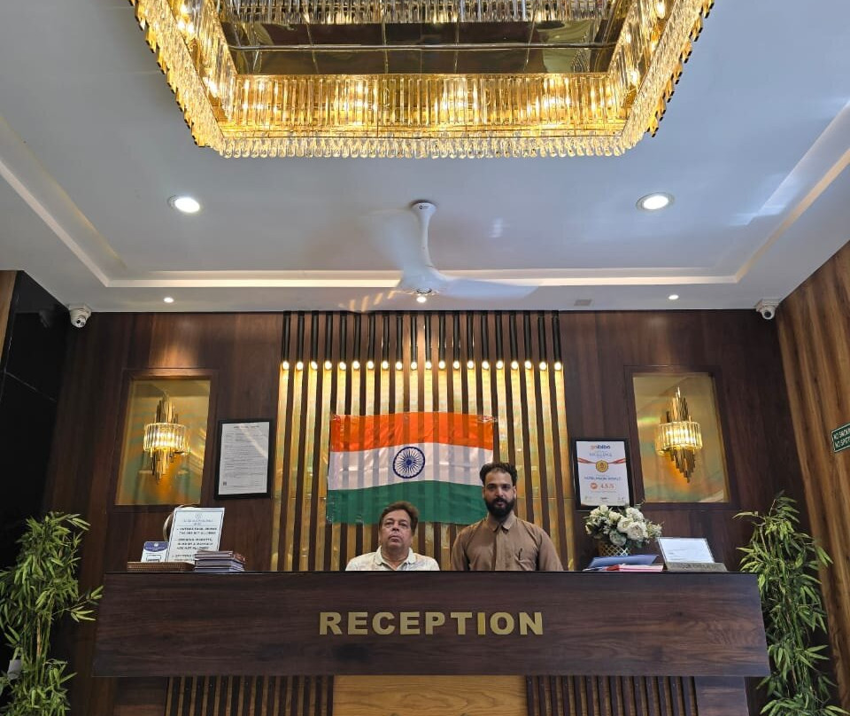 Hotel Madni Royale主图