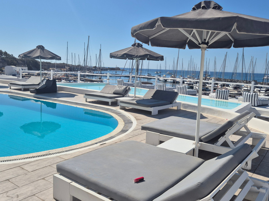 诺托斯温泉酒店主图