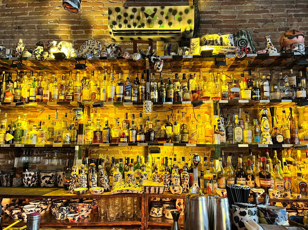 Mariposa Negra Cocktail Bar