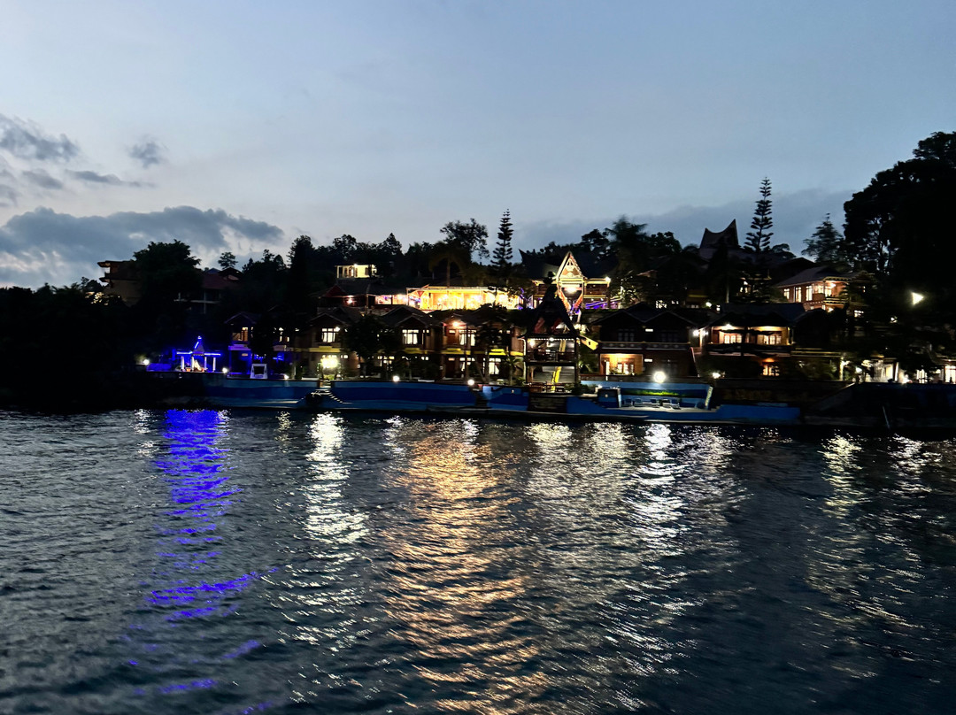 Toba Village Inn主图