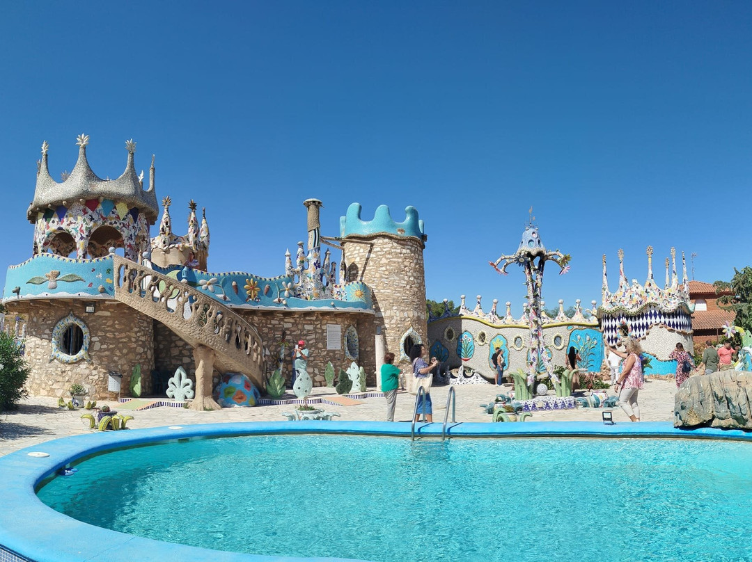 El Capricho de Cotrina-Los Santos de Maimona必去景点