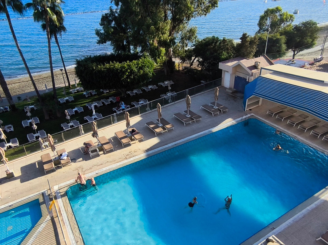 Poseidonia Beach Hotel主图