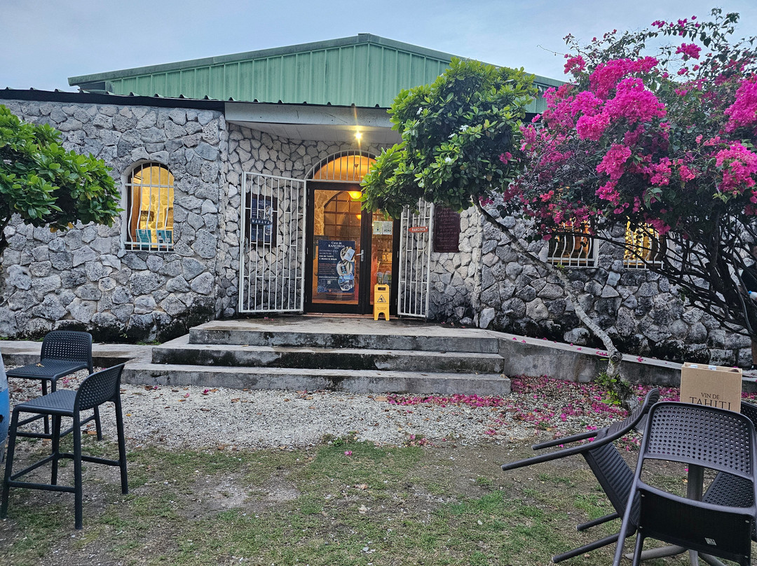 Cave De Rangiroa-阿瓦托鲁必去景点