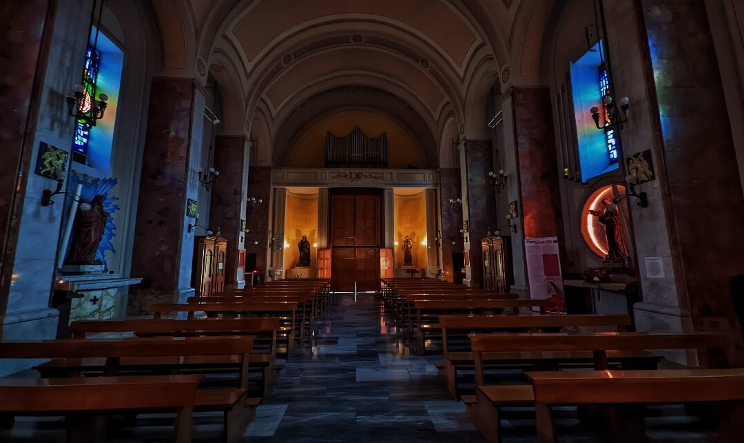 Santuario della Madonna della Neve-弗罗西诺内必去景点