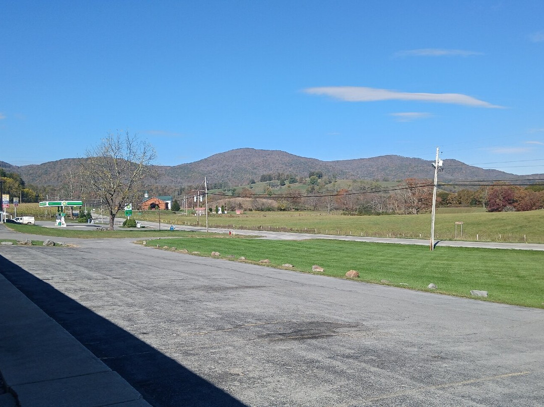 Marlinton Motor Inn主图