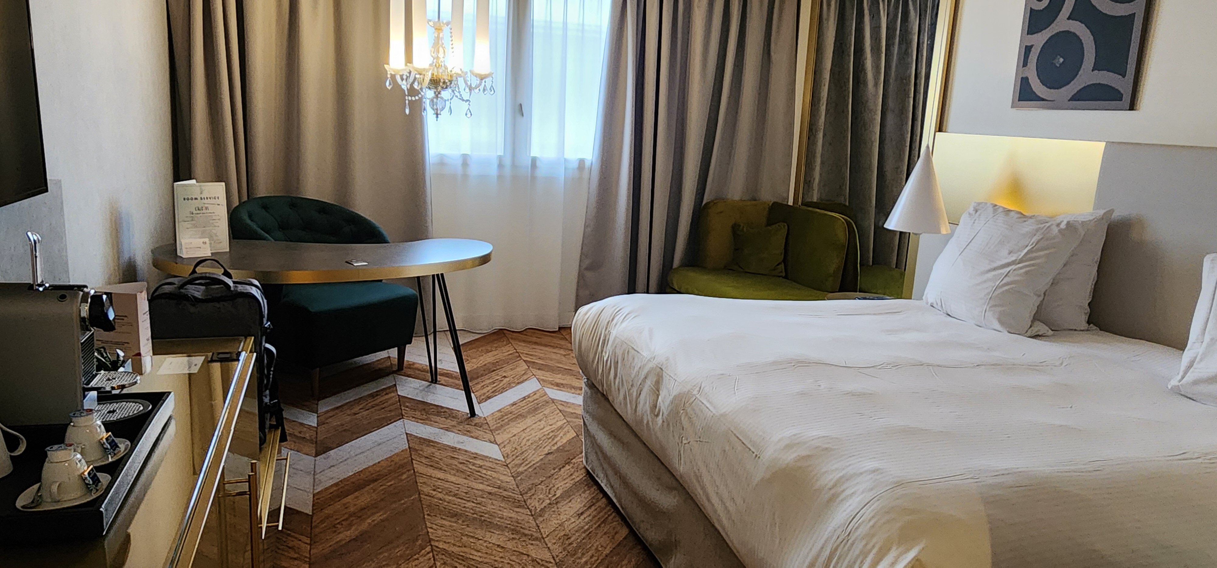 凡尔赛宫铂尔曼酒店-客卧