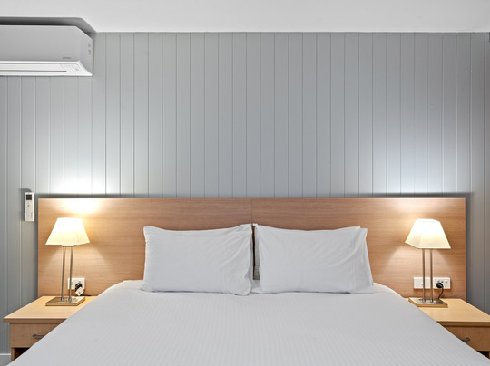 纽波特幻影酒店主图