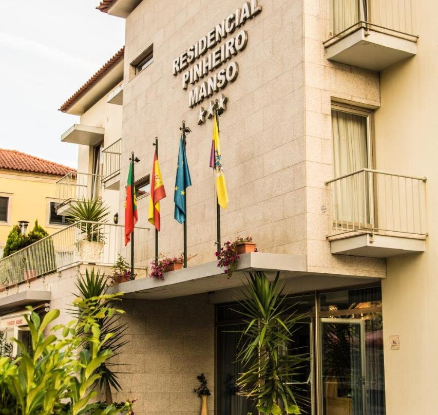 Residencial Pinheiro Manso主图