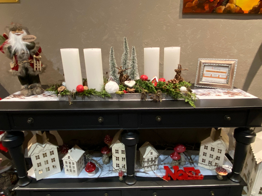 奥雷斯林酒店主图