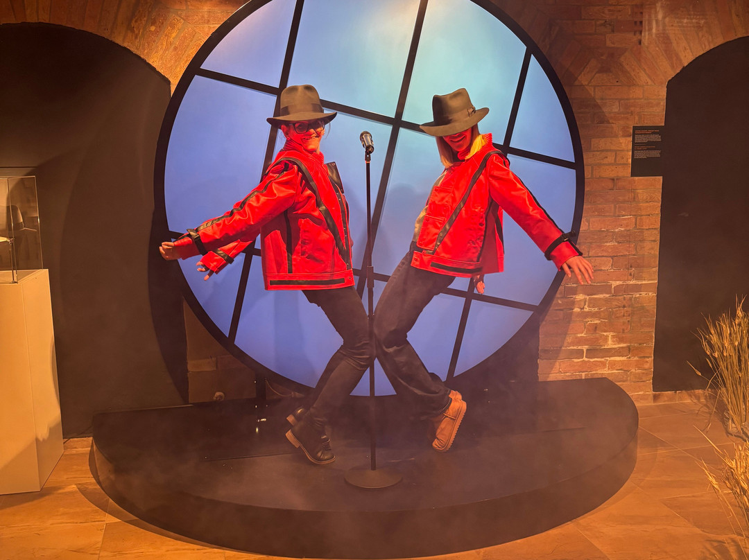 Michael - The History Exhibition-布达佩斯必去景点