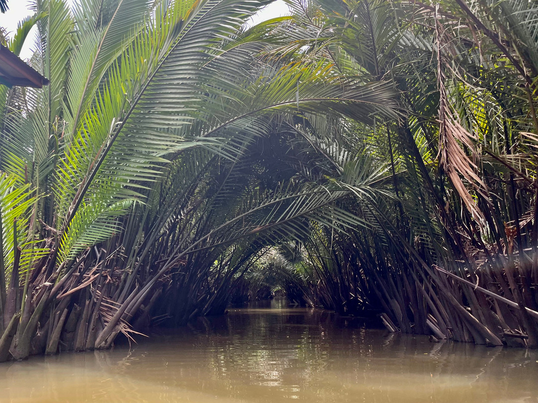 Pra Cha Rat Floating Market-素叻他尼必去景点