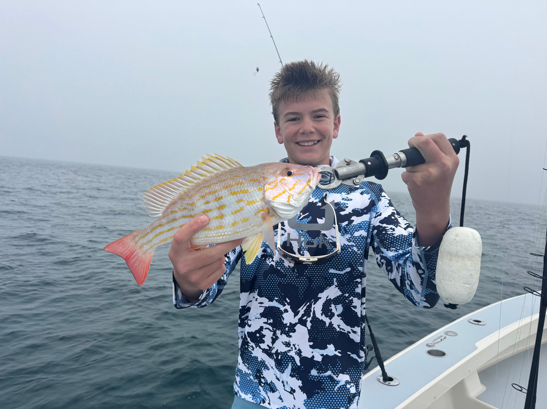 Captain Nate Weissman-Holmes Beach必去景点