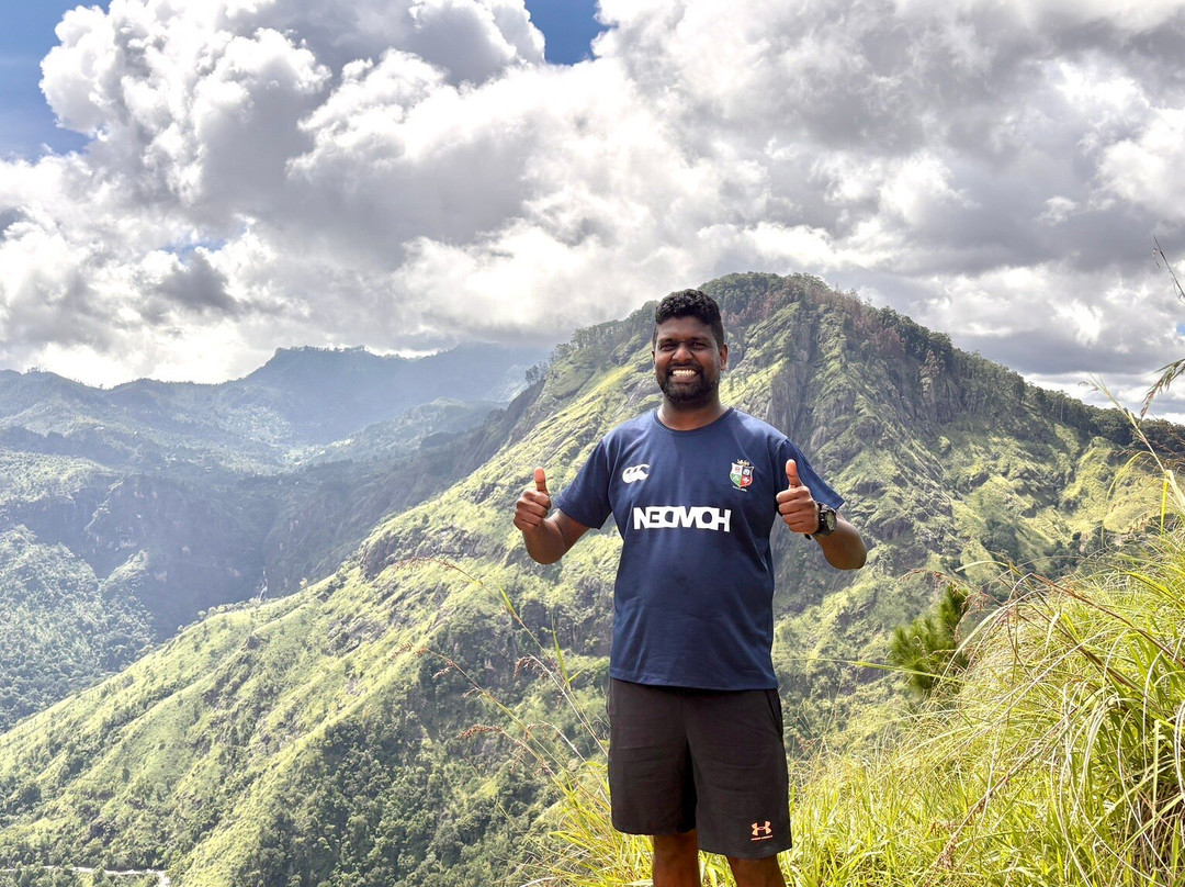 See Sri Lanka Tours-康提必去景点