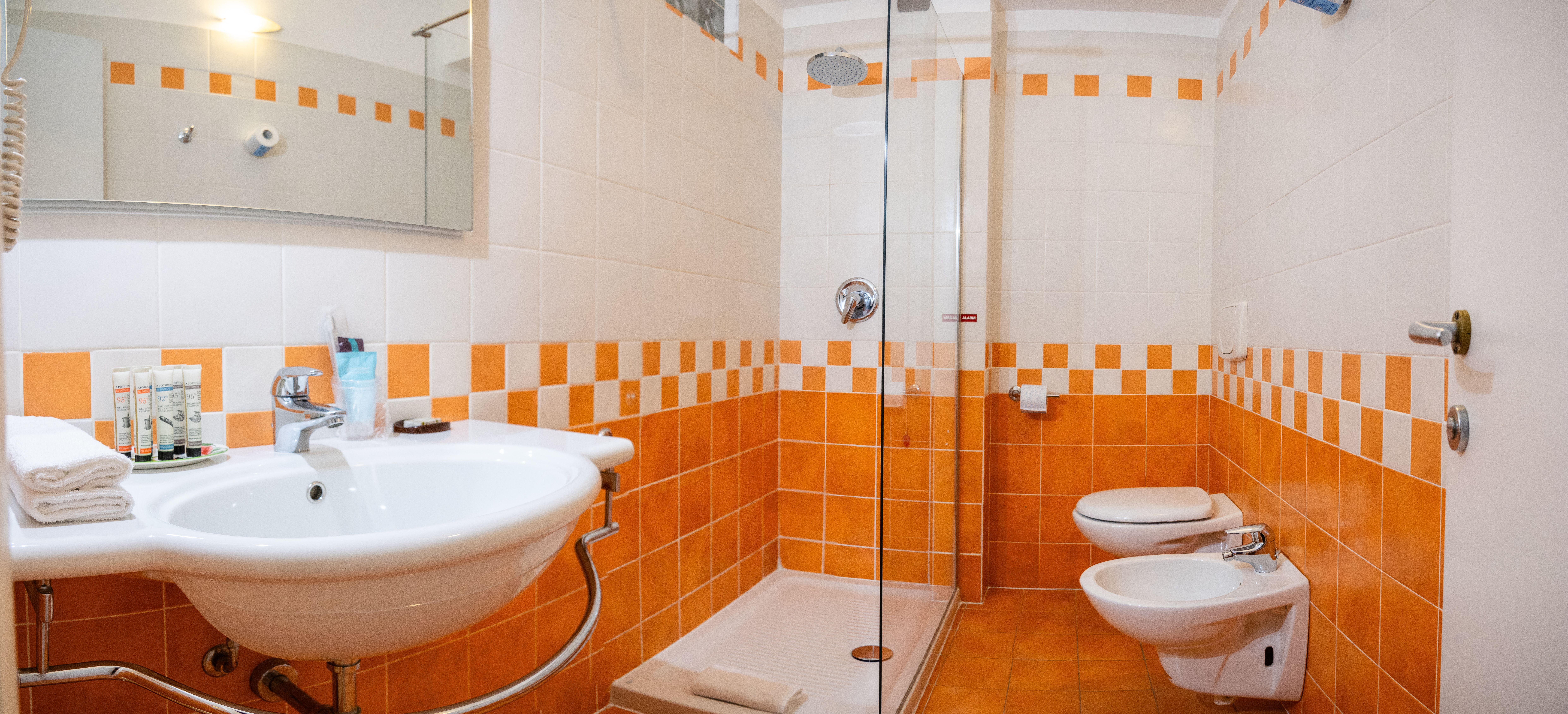 利古雷酒店-浴室