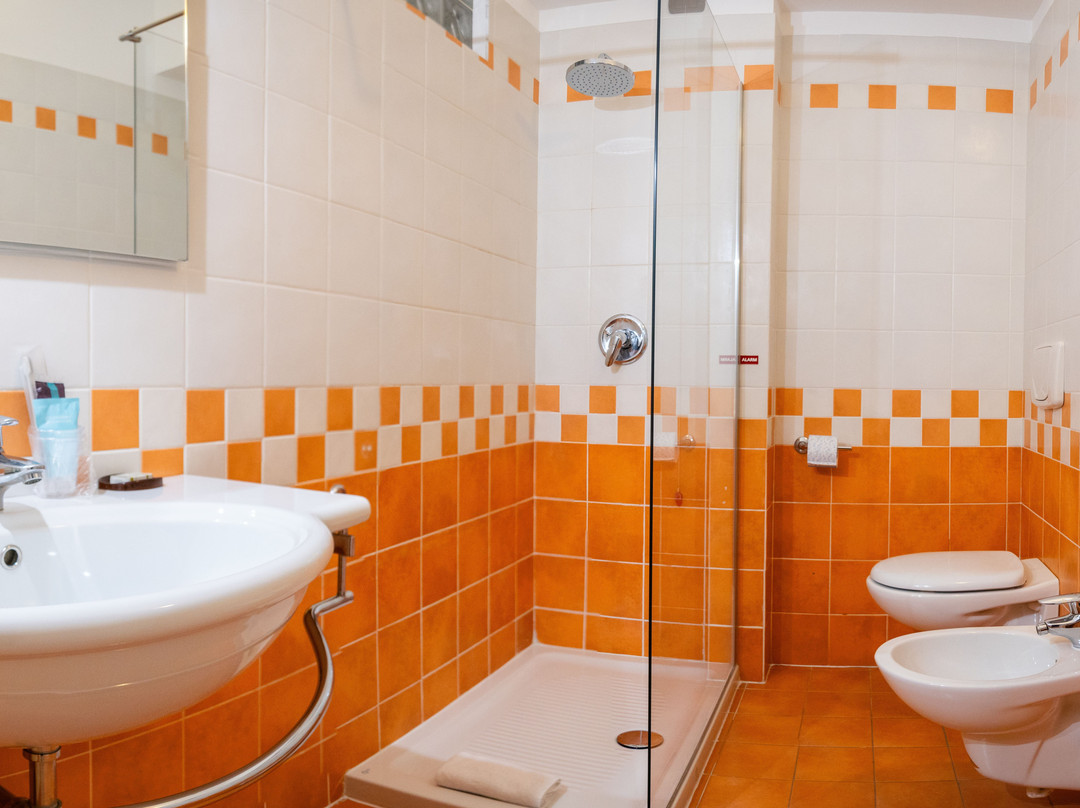 利古雷酒店主图