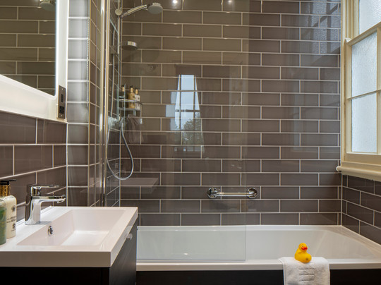 The Warwick Arms Hotel