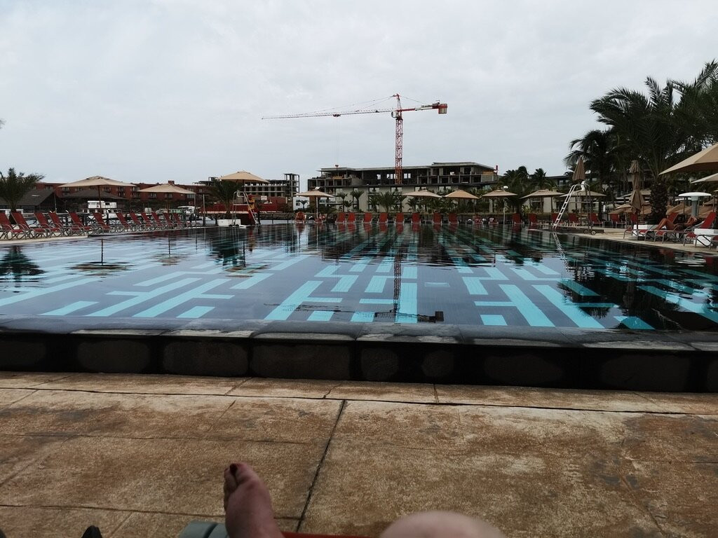 泰鲁碧酒店主图