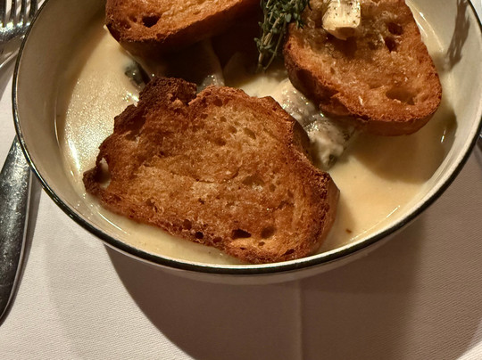 城堡连锁勃艮第酒店主图