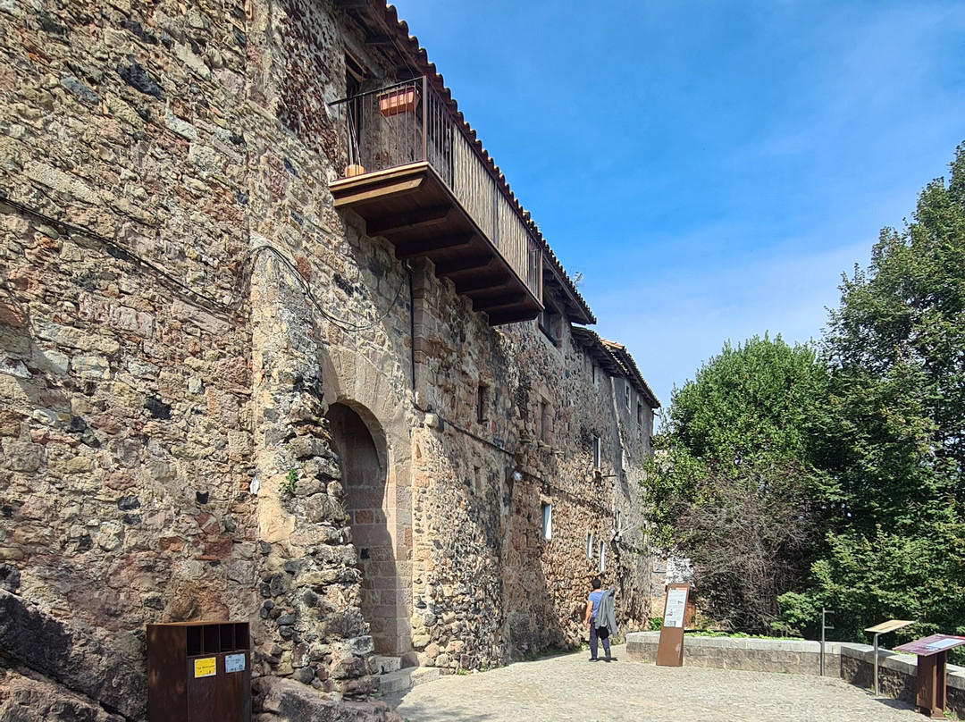 Portal De La Vila Vella-Santa Pau必去景点