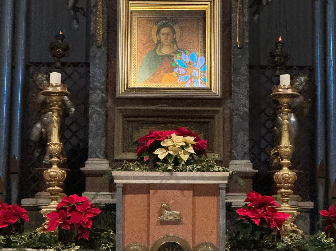 Chiesa di San Martino-San Martino in Campo必去景点