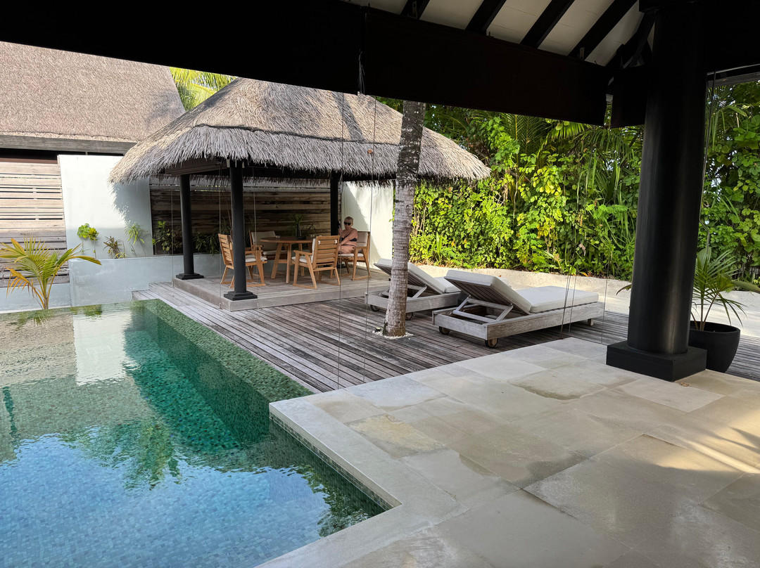 马尔代夫娜拉杜岛度假酒店主图