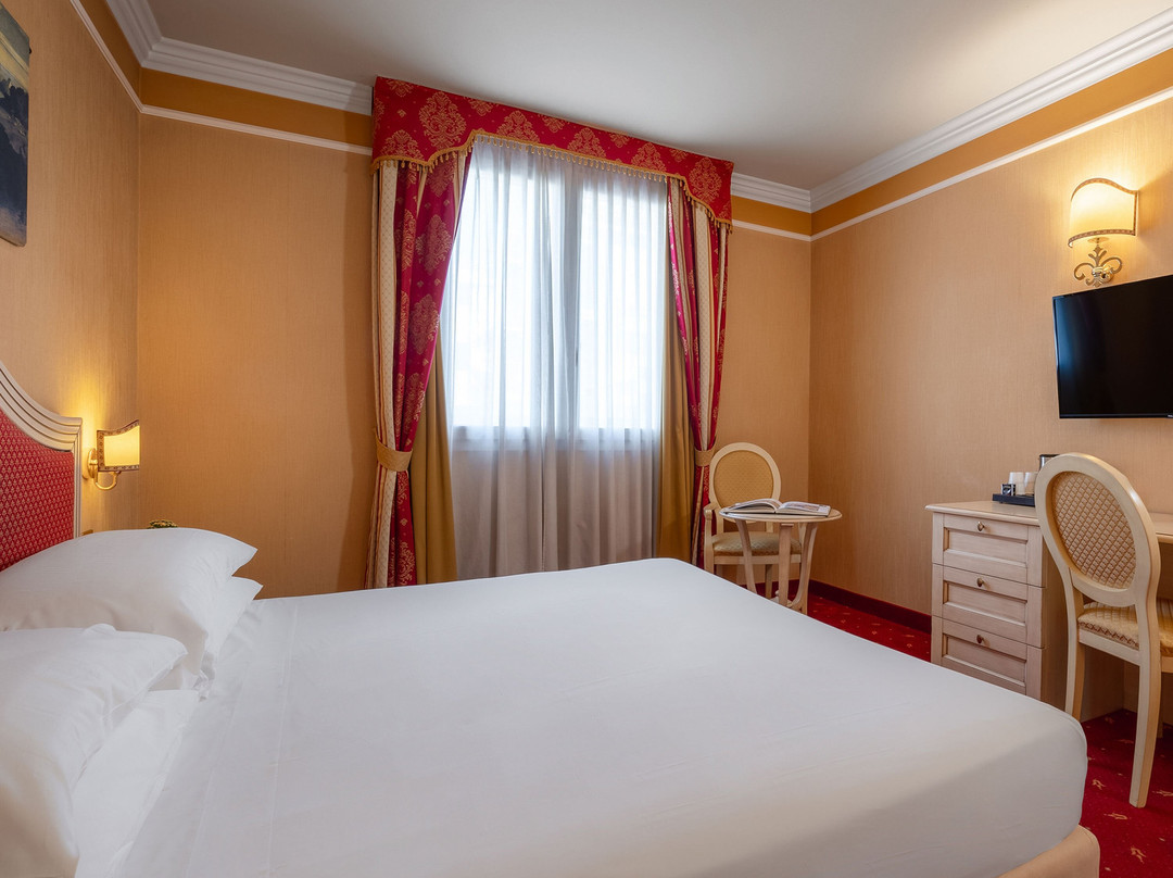 贝斯特韦斯特阿德米拉酒店主图