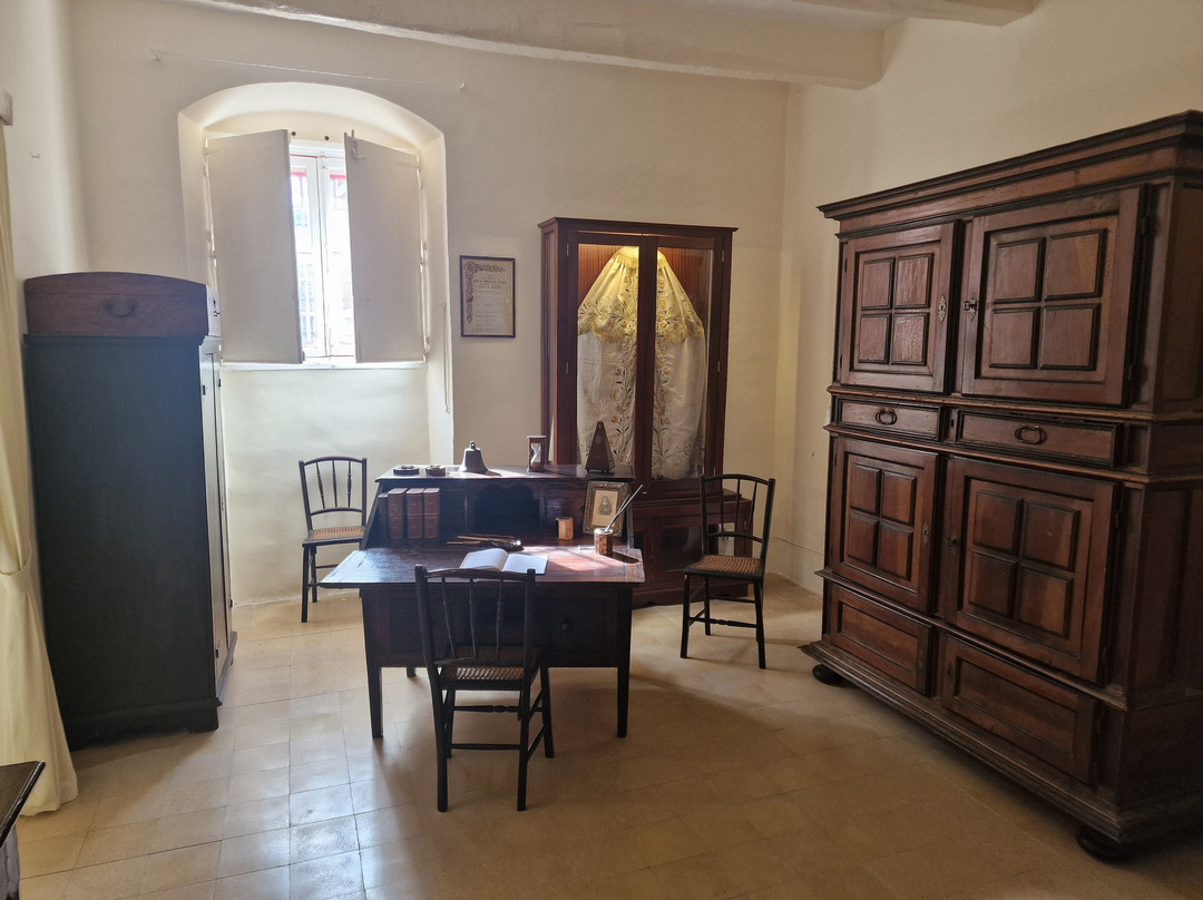 St. Peter's Monastery-姆迪纳必去景点