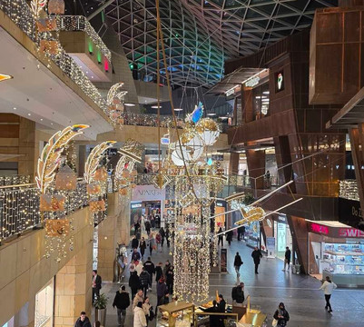 Zlote Tarasy-华沙必去景点