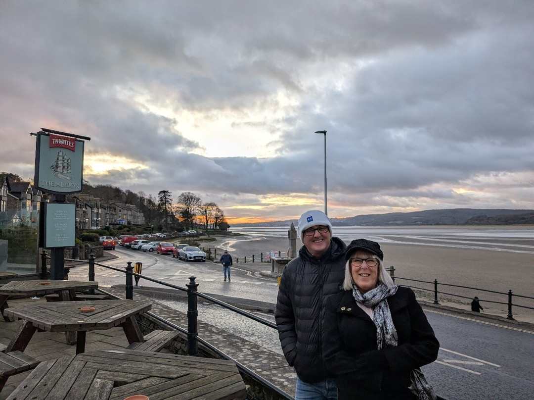 Ye Olde Fighting Cocks主图