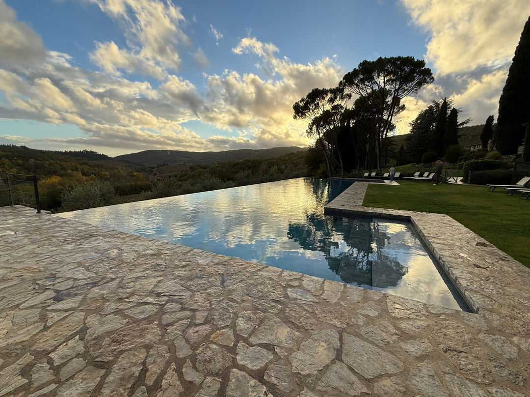 卡斯特罗迪斯帕尔坦纳酒店主图