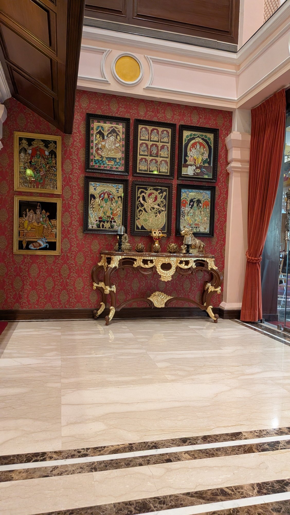 梅菲尔礁湖酒店-官方