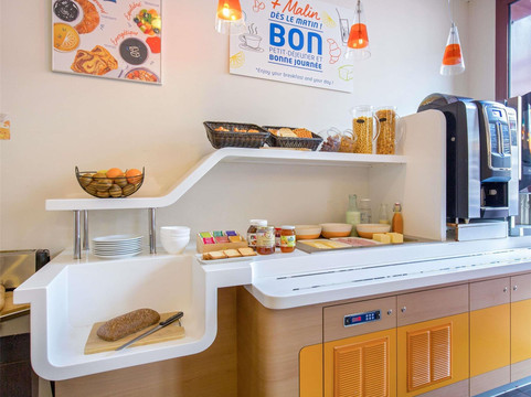 佩皮尼昂中心宜必思快捷酒店