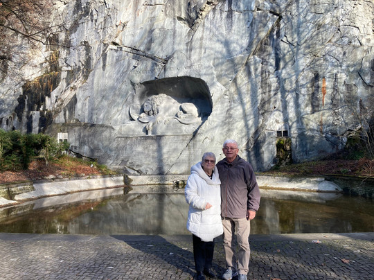 Typically Swiss Tours-卢塞恩必去景点