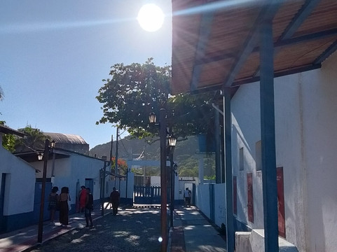 Farol de Santa Luzia-维拉维尔哈必去景点